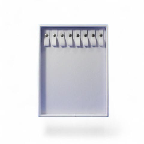 Charola De 8 Broches Para Cadena Tipo Vinil Piel Blanco